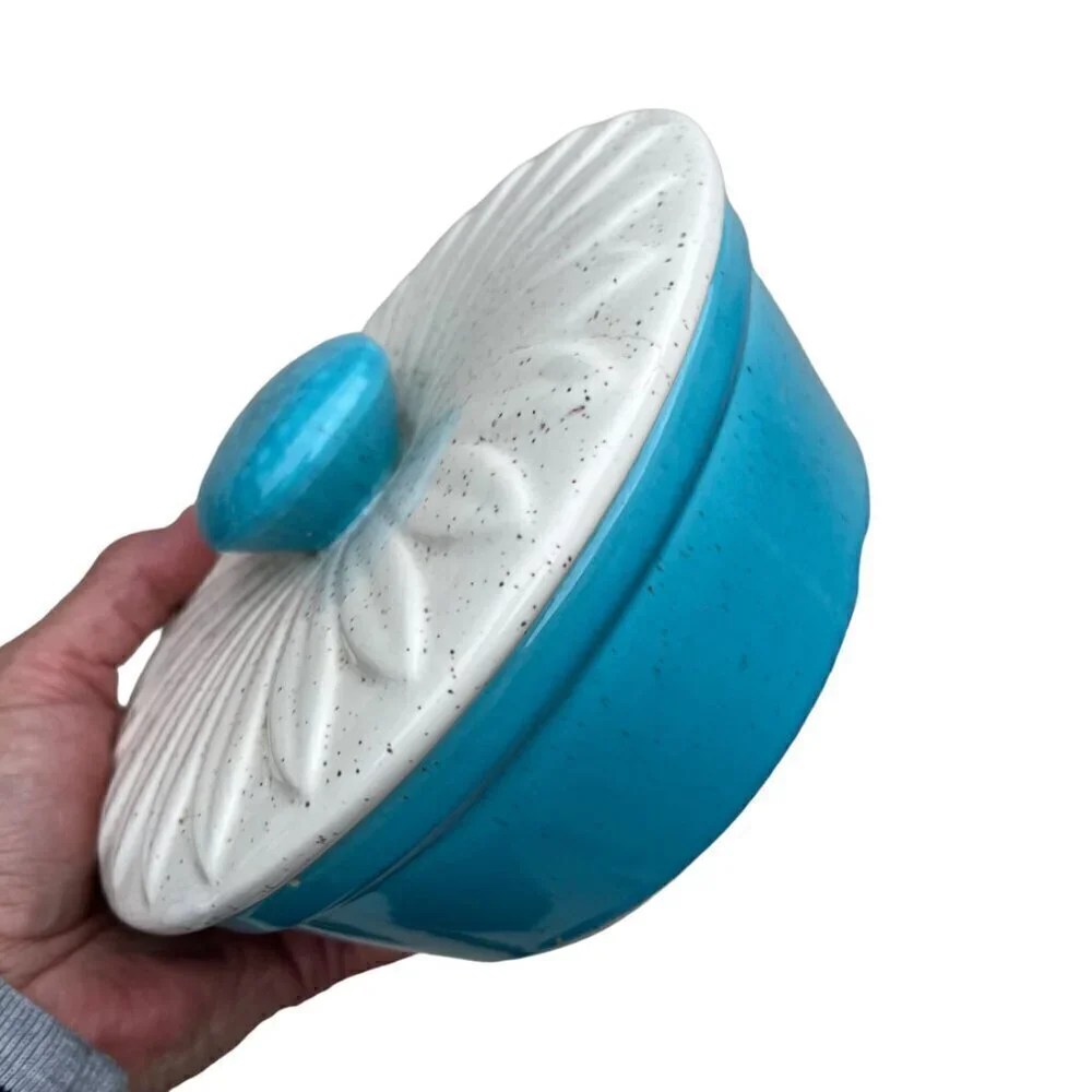 MCM Retro Speckled Turquoise Aqua Seafoam and White Daisy Covered Bowl with Lid